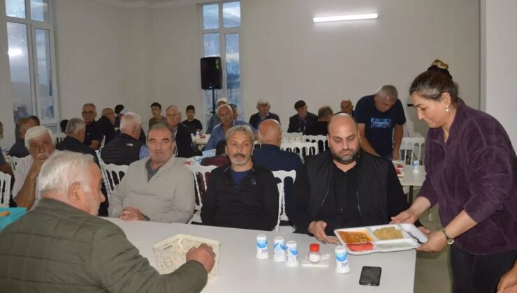 Havza’da matem orucu tutan Alevi vatandaşlar cemevinde iftar açtı