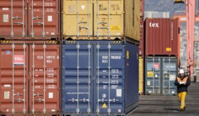 İhracatçı firmaların taahhüt hesaplarını kapatmasına ait asıllar düzenlendi