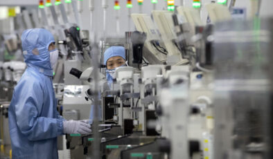 İlaç ve çip tarifeleri yolda