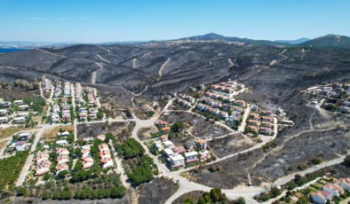 İzmir’de yangından geriye gözyaşı kaldı