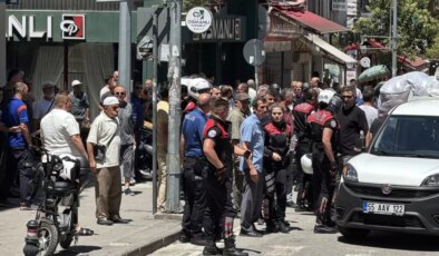 Kadın polise tekme attı, ortalık karıştı: 5 gözaltı
