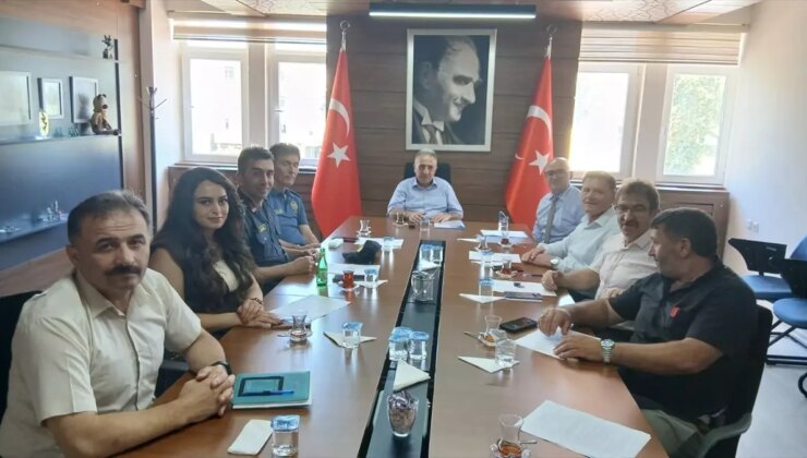 Kahverengi Kokarca ile Mücadelede Değerlendirme Toplantısı Yapıldı