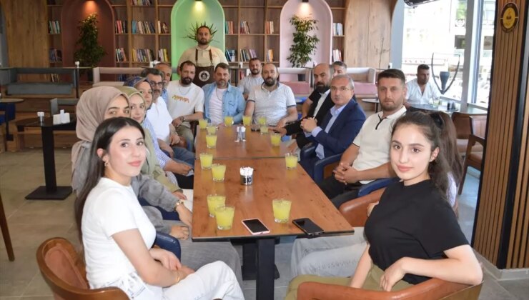 Orhan Kırcalı Havza’da Partililerle Buluştu