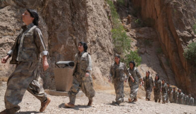 PKK, silahlarını bıraktı: Görüntüleri paylaşıldı