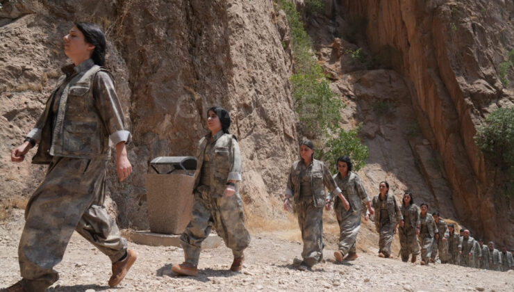 PKK, silahlarını bıraktı: Görüntüleri paylaşıldı