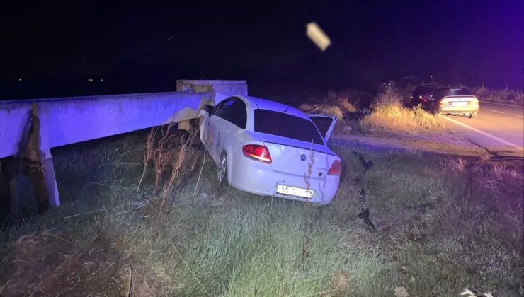 Samsun Bafra’da Otomobil Su Kanalına Çarptı: Sürücü Yaralı