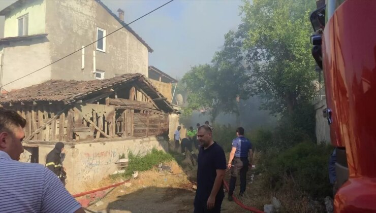 Samsun’da Yangın: Bir Ev Kullanılamaz Hale Geldi