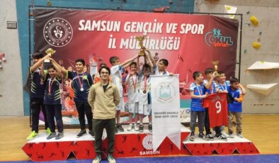 Tekkeköy Anadolu İmam Hatip Lisesi Öğrencilerinden Yarışmalarda Başarı