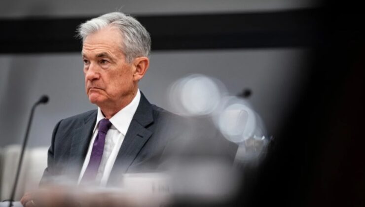 Trump Powell’ın vazifeden alınacağı tezini yalanladı