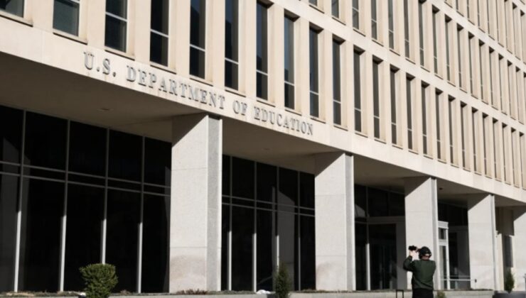 Trump’ın tasfiye planına Yüksek Mahkeme’den onay