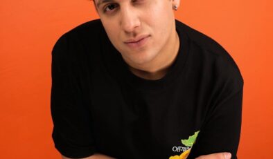 Mert Yaralı, Tiyatronun Yükselen Yıldızı!