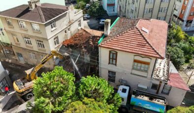 İlkadım Belediyesi Metruk Bina Yıkımlarına Kararlılıkla Devam Ediyor
