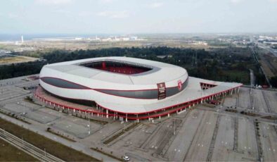 Samsun 19 Mayıs Stadyumu Bakımında Yarı Yarıya Gelindi