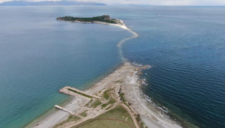 Kuraklık ve Tarih Bir Arada: Van Gölü’nün Derinliklerinden Çıkan Sır