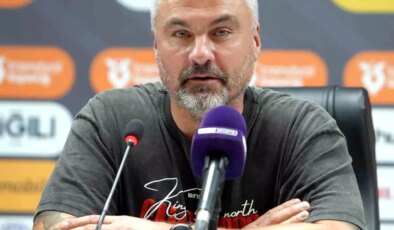 Samsunspor Teknik Direktörü Reis: ‘1 Puan Yeterli Değildi’