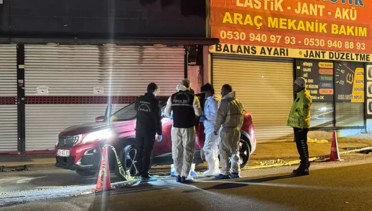 İstanbul’daki Üçlü Cinayetin Ardındaki Sırlar: Soruşturma Derinleşiyor