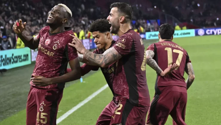 Galatasaray’dan Tarihi Zafer! Ajax’ı 3-0 Yendi, Ülke Puanı Zirveye Tırmandı