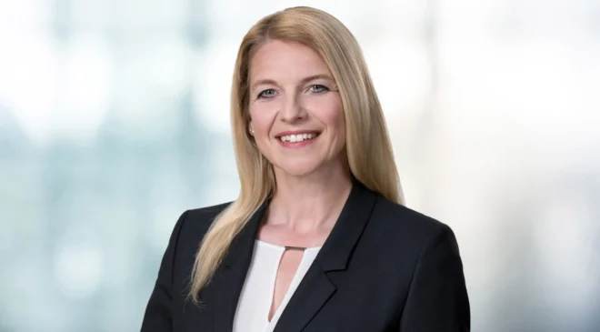 Liderlikte Kadın Dokunuşu: Güçlü Duruşun Anahtarı