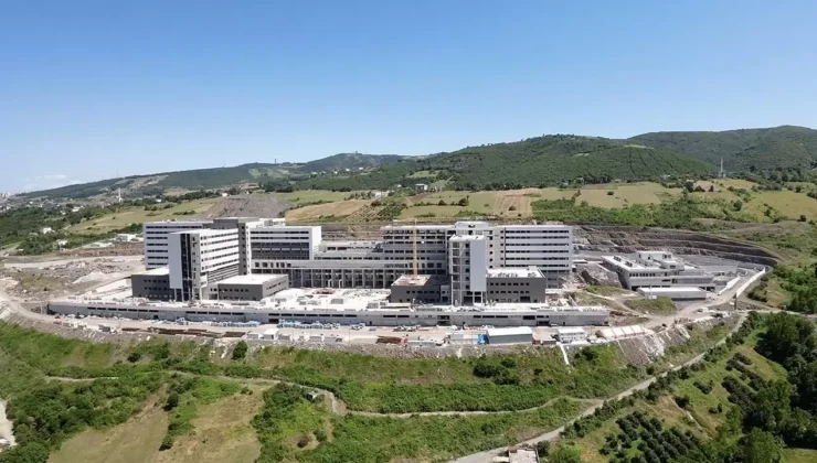 Şehir Hastaneleri 8 Yılda 434 Milyon Muayene Sınırını Aştı