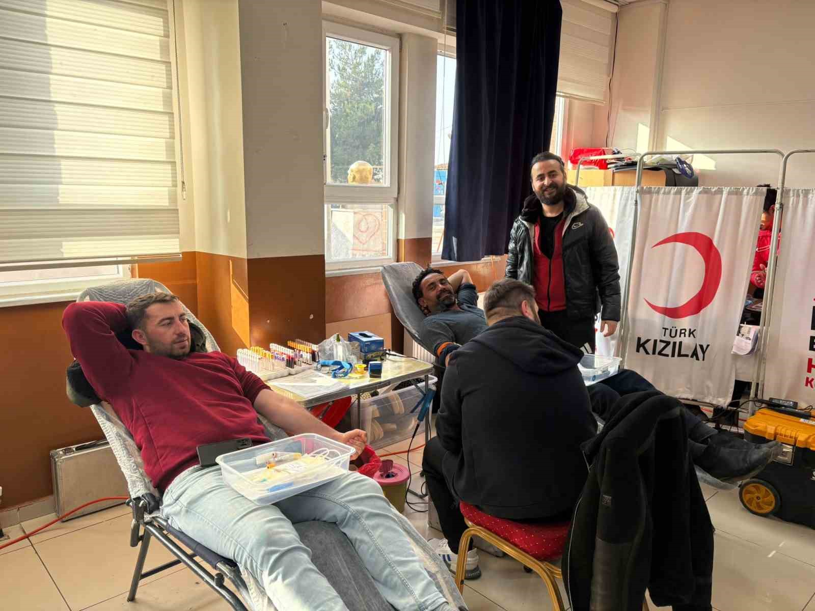 Vezirköprü Mehmet Paşa İlkokulu'nda Kan Bağışı Rekoru