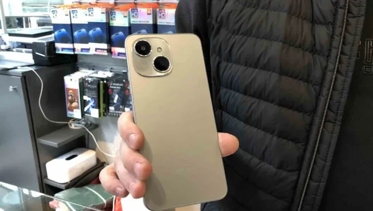 IMEI Kayıt Ücretine Dev Zam Yolda: Yurt Dışından Telefon Getirmek Artık Hayal mi?