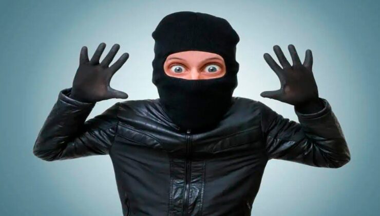 Yaşam Koçluğu Kıskacında Kayıt Dışı Para Trafiği: Dövizler Yurtdışına Akıyor!