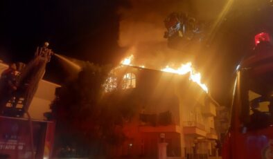 Çarşamba Sarıcalı Mahallesinde Gece Yarısı Yangını
