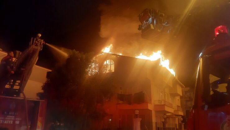 Çarşamba Sarıcalı Mahallesinde Gece Yarısı Yangını