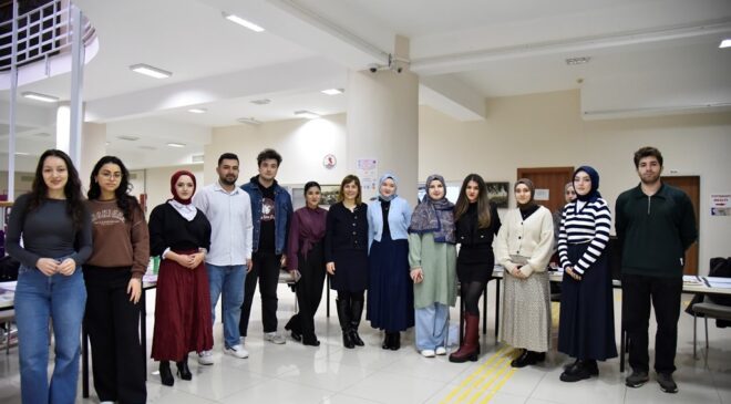 OMÜ’de Fen Materyal Sergisi Düzenlendi