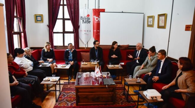 OMÜ’de “Aile Yılı” Kapsamında Koruyucu Ailelik Etkinliği Düzenlendi