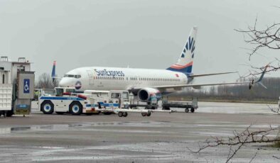 Samsun’da Martı Sürüsüne Çarpan Yolcu Uçağı 3,5 Saat Sonra Havalandı