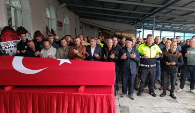 Kalp Krizine Yenik Düşen Polis Memuru Samsun’da Toprağa Verildi