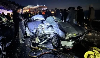 Sinop’ta Katliam Gibi Kaza: İki Otomobil Çarpıştı, 3 Ölü, 5 Yaralı!