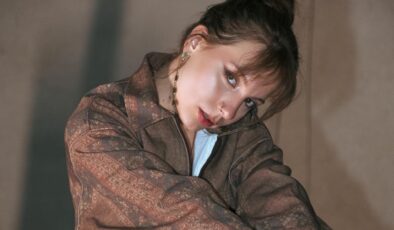 Tiyatroda Tüm Alanlarda; Ayşegül Şevval Kalabalık!